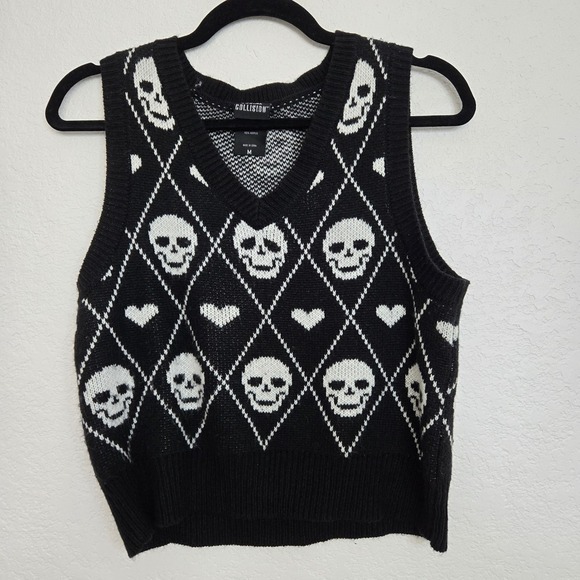 Social Collision Skull Argyle Sweater Vest Black White Gothic Emo Gothcore M - Picture 1 of 4